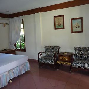 Bungalow de Luxe à 2 Chambres à Coucher